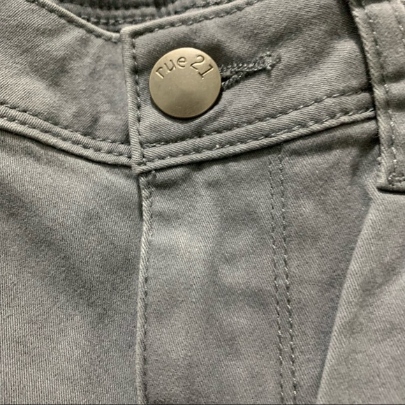 Grey Rue21 ripped jeans size 9 - Picture 6 of 8